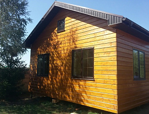 Лесной домик. Использованы Base, 1-й слой TopLasur №16, 2-й слой TopLasur №15. Фото - Алексей Салагаев в рамках конкурса belinka. сделано сLOVEнией