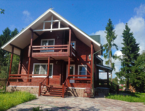 Родовое Гнездо на Икше. Август 2015.  Использованы Base, Toplasur №11, №17. Фото - Александр Можейко  в рамках конкурса belinka. сделано сLOVEнией