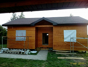 Лесной домик. Использованы Base, 1-й слой TopLasur №16, 2-й слой TopLasur №15. Фото - Алексей Салагаев в рамках конкурса belinka. сделано сLOVEнией